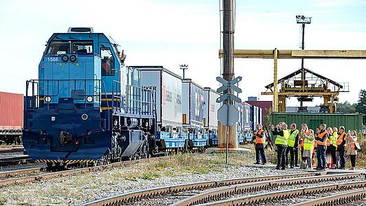 Первый поезд в рамках проекта Янтарный поезд: HHLA TK Estonia берет на себя важную роль ключевого логистического партнера 